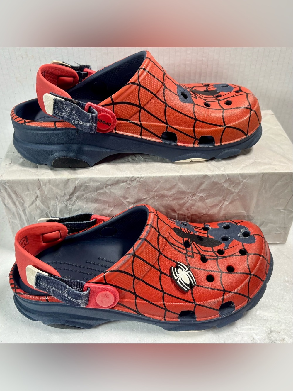 Unisex CROCS Classic Clog Marvel Spider Man all Terrain Clog Sandals Size 5